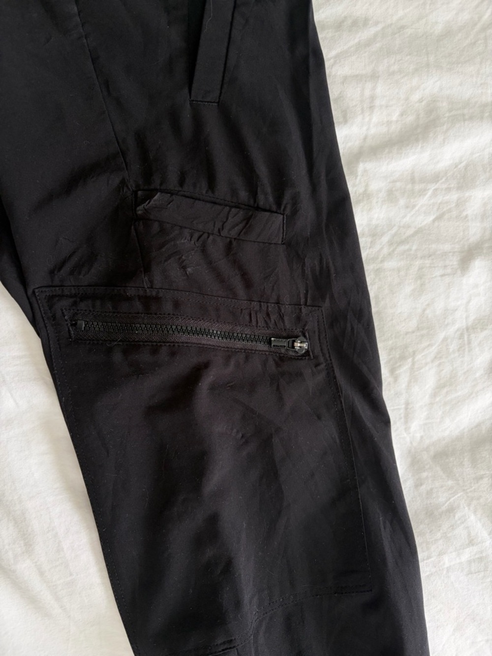 Athleta Venture Hiking Pants Lightweight Travel Jogger Black Size 2 - Picture 11 of 11